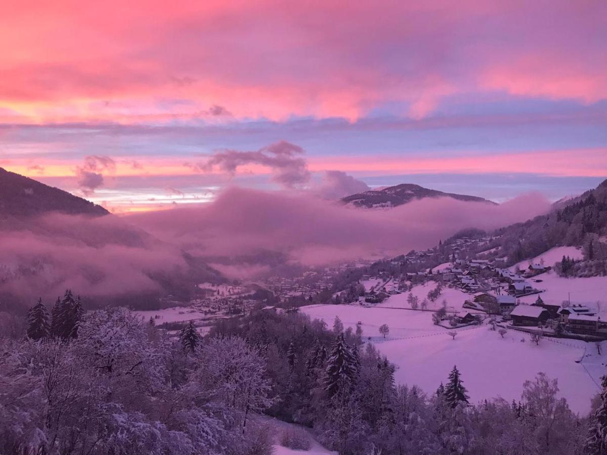 Landhaus Schoenblick Radenthein Bagian luar foto