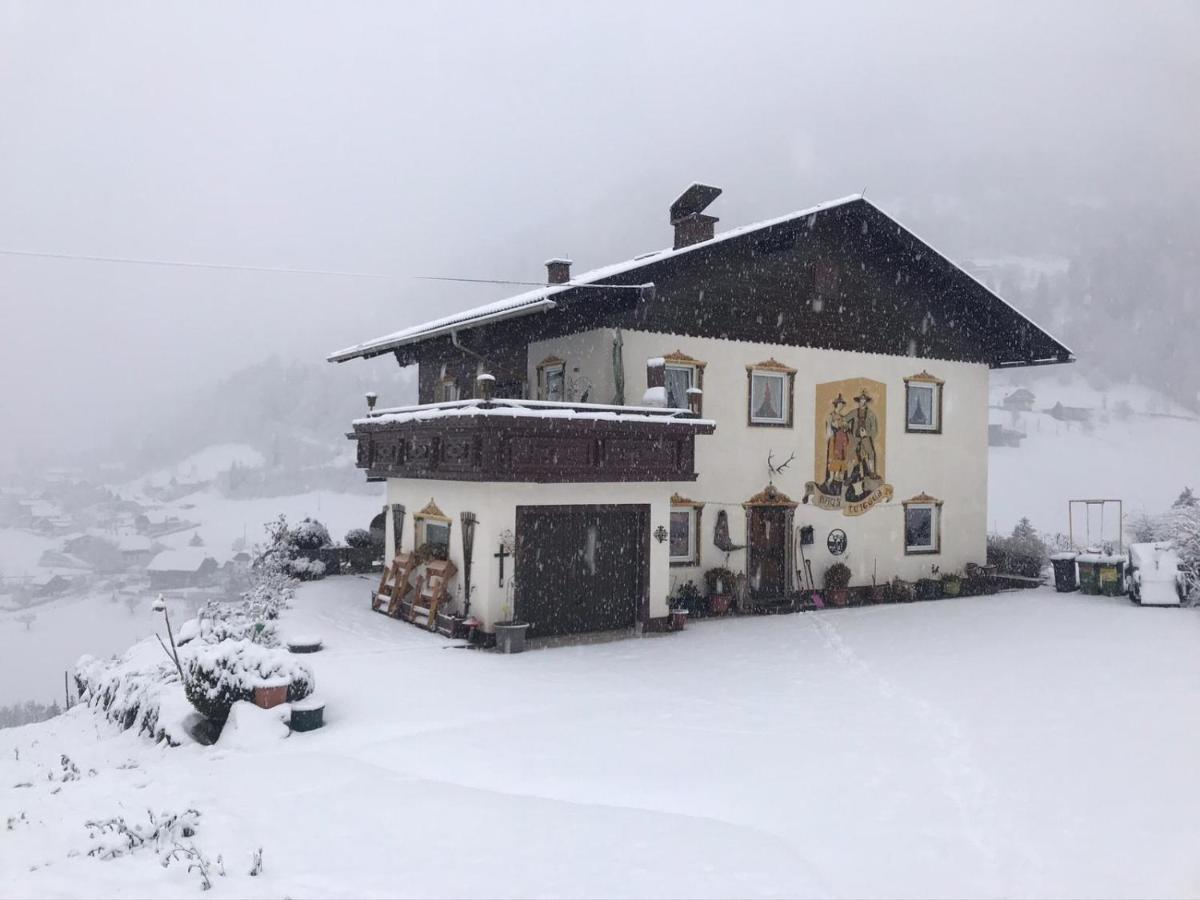 Landhaus Schoenblick Radenthein Bagian luar foto